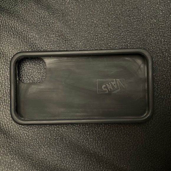 Vans iPhone 8 plus Case - Picture 2 of 4
